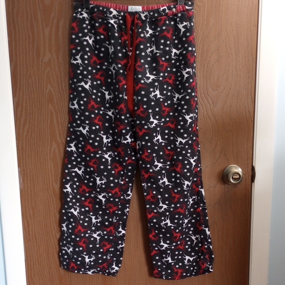 [11] Black and Red Patterned Pajama Pants